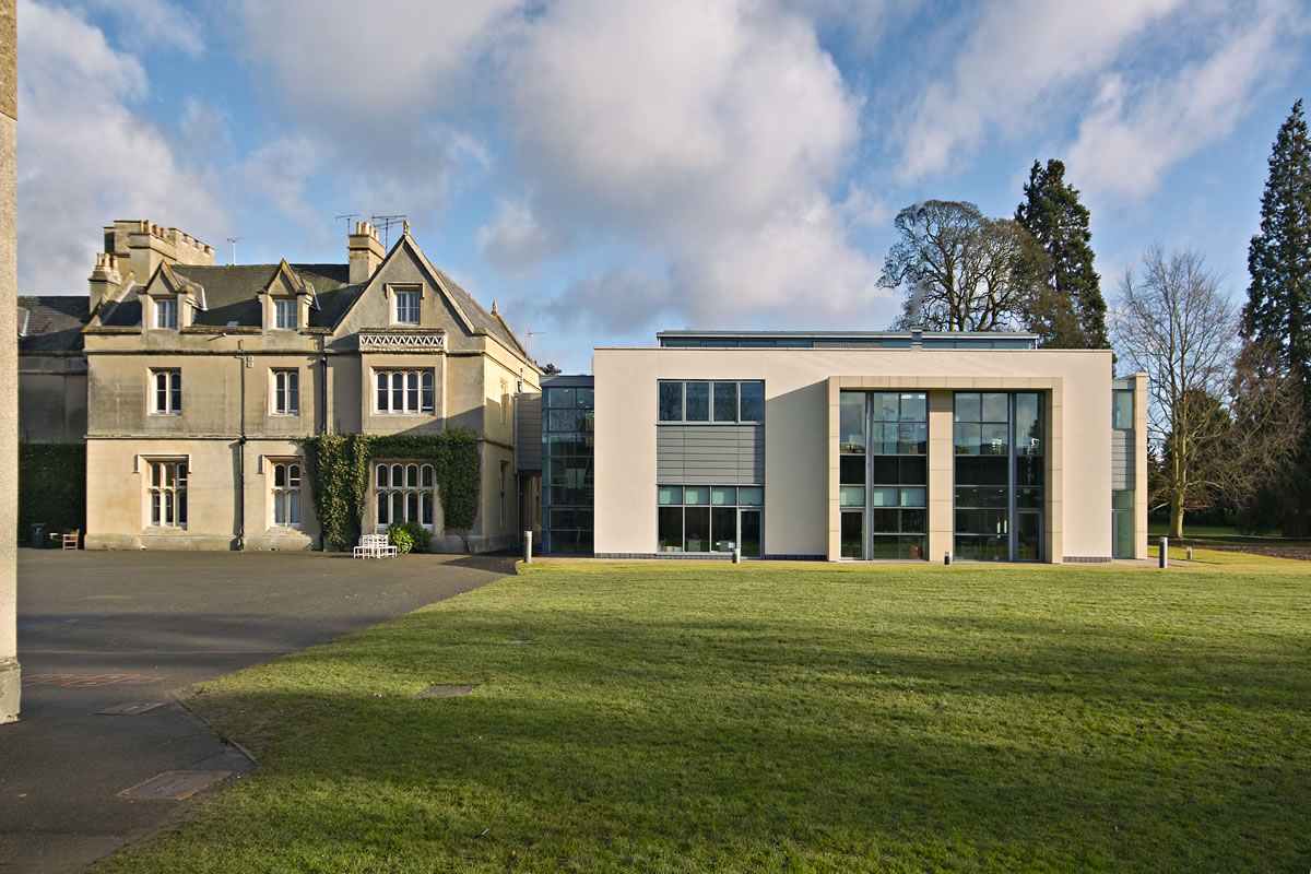 Edgar Taylor | Science Block, Thornton College, Buckinghamshire