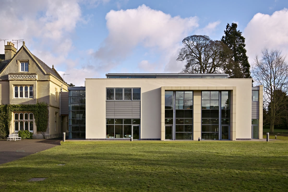 Edgar Taylor | Science Block, Thornton College, Buckinghamshire