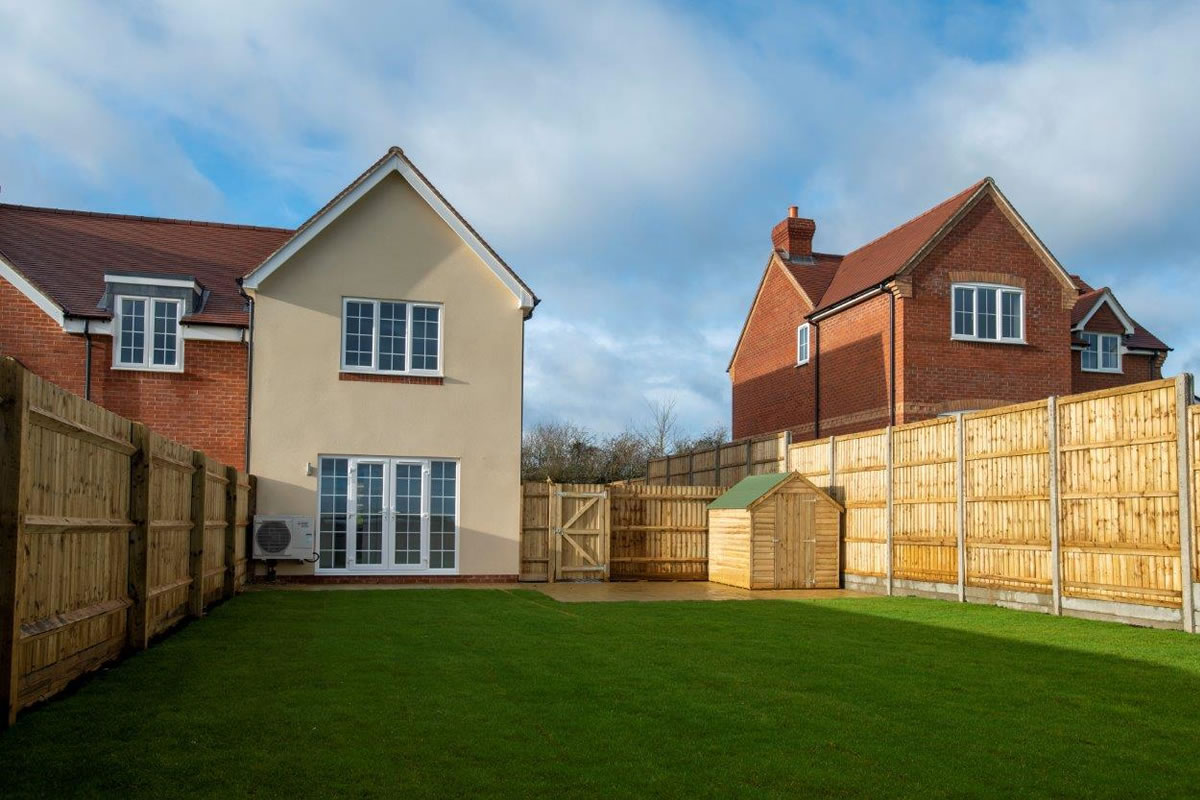 Edgar Taylor | Winchendon Road, Chearsley, Buckinghamshire